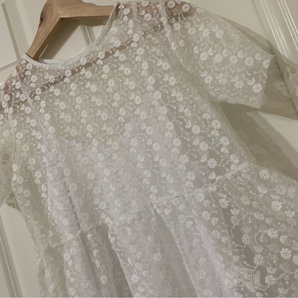 Glance White Cottage Top - Picture 3 of 5